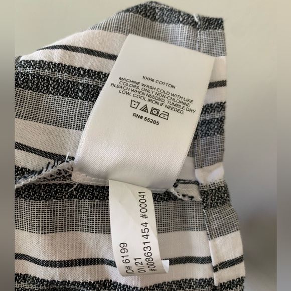 NEW Express Black White Stripe Cotton Ruffle Knot Crop Top Size Large Coastal - Picture 11 of 14